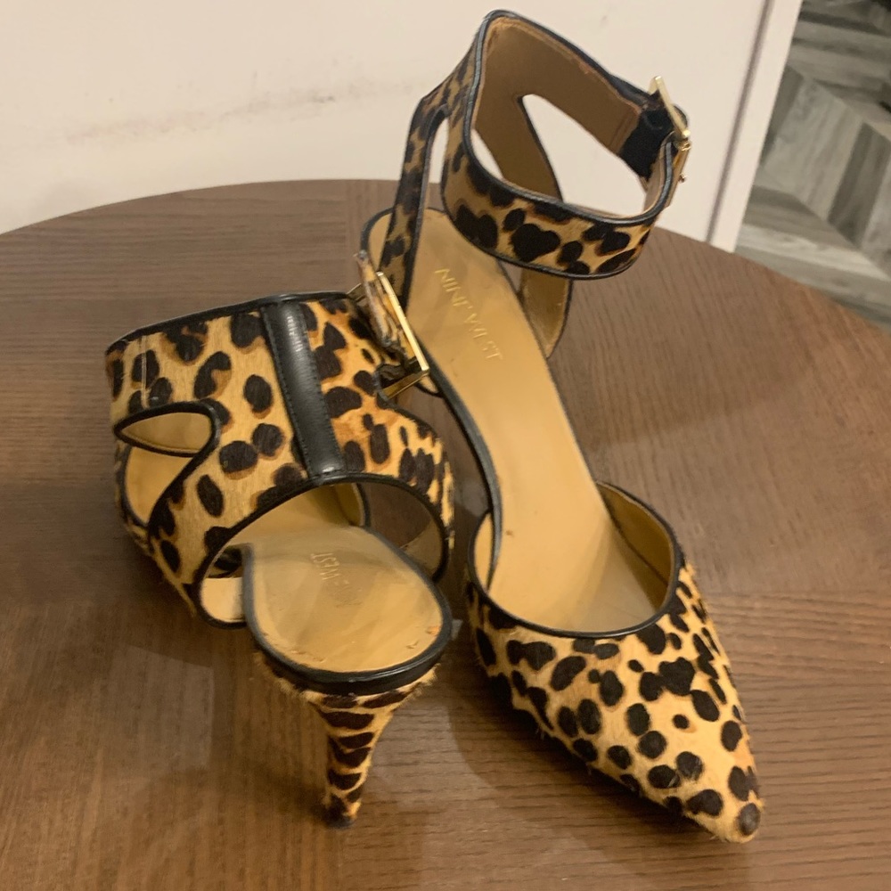 Nine West Leopard Print Pointy Short Heel, Size 8 - image 2